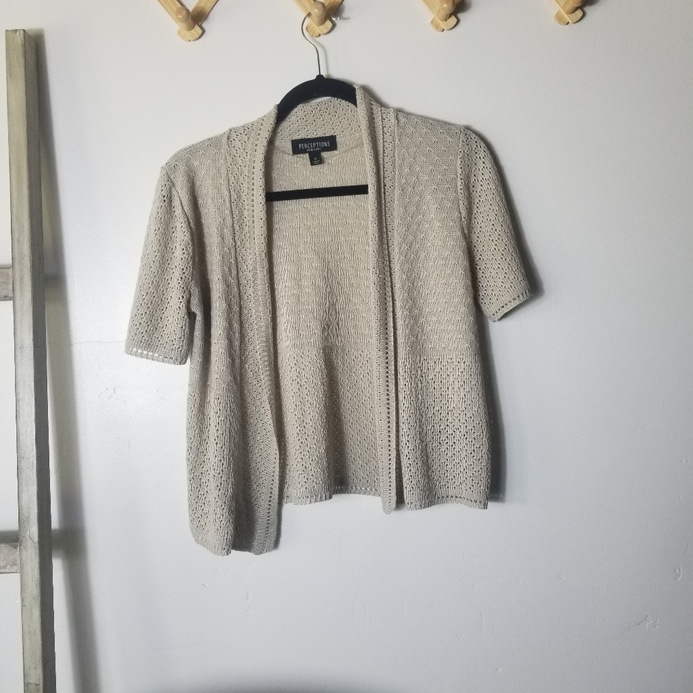 PERCEPTIONS TAN SHORT SLEEVE CARDIGAN SIZE SMALL